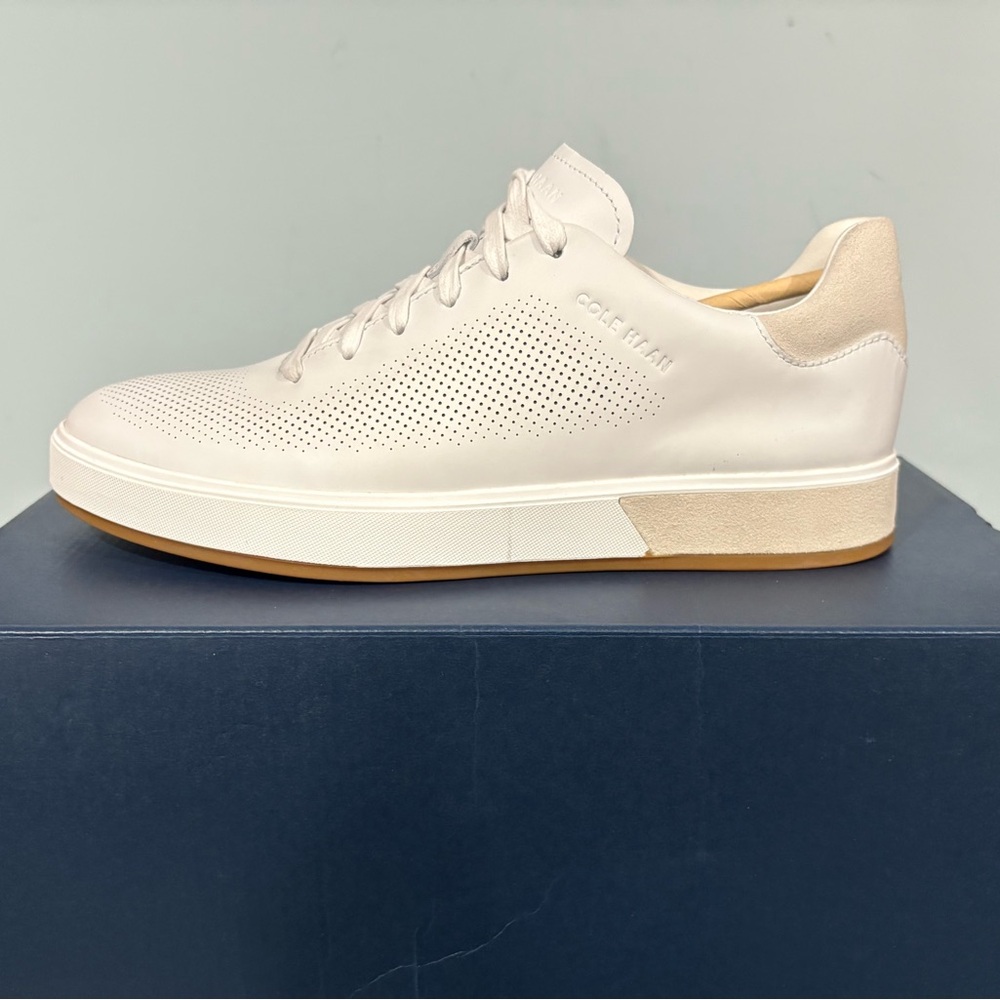 Cole Haan GrandPro Angleace Sneakers | size 8 | white